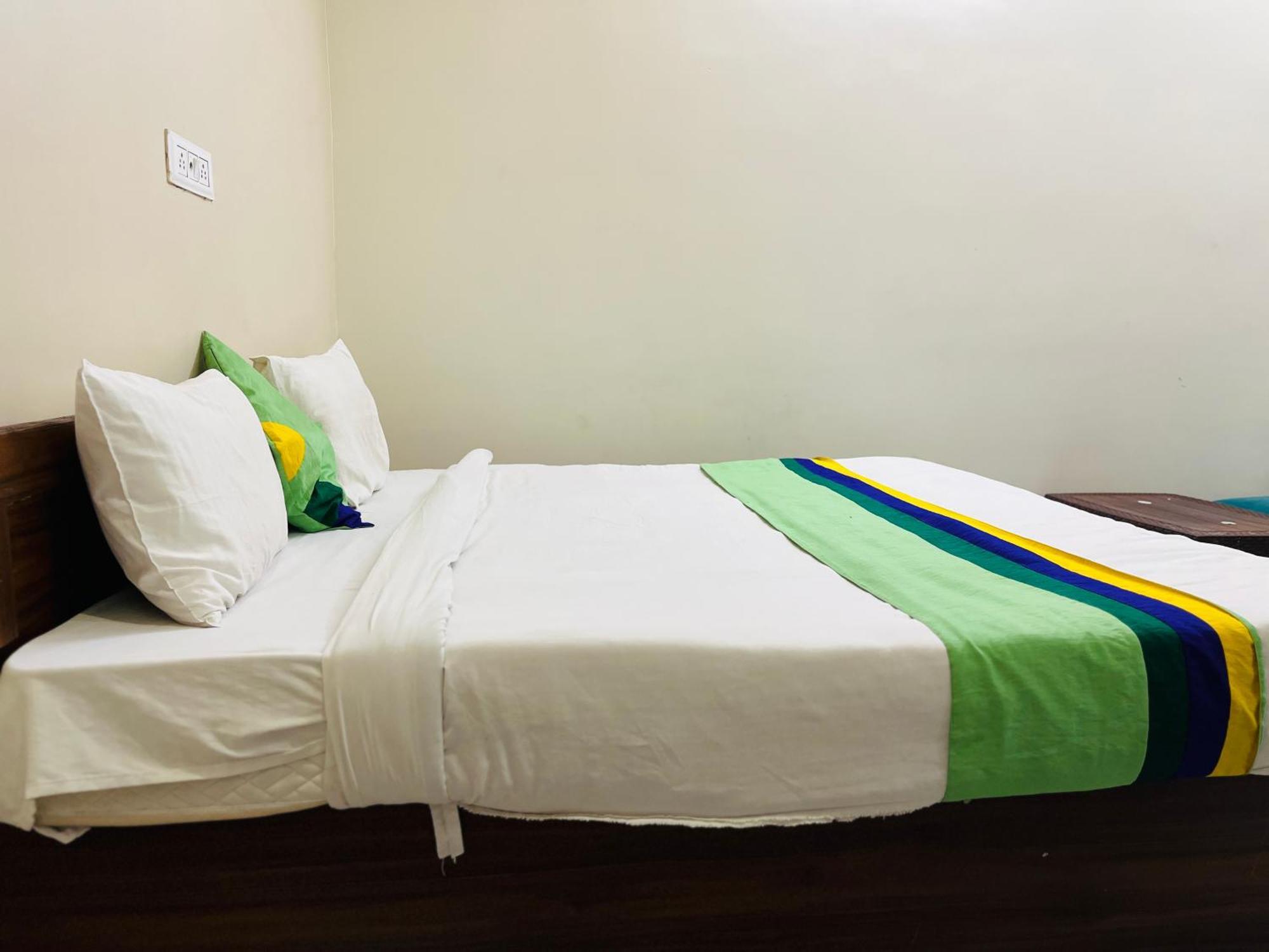 G B Palace Homestay Hotel