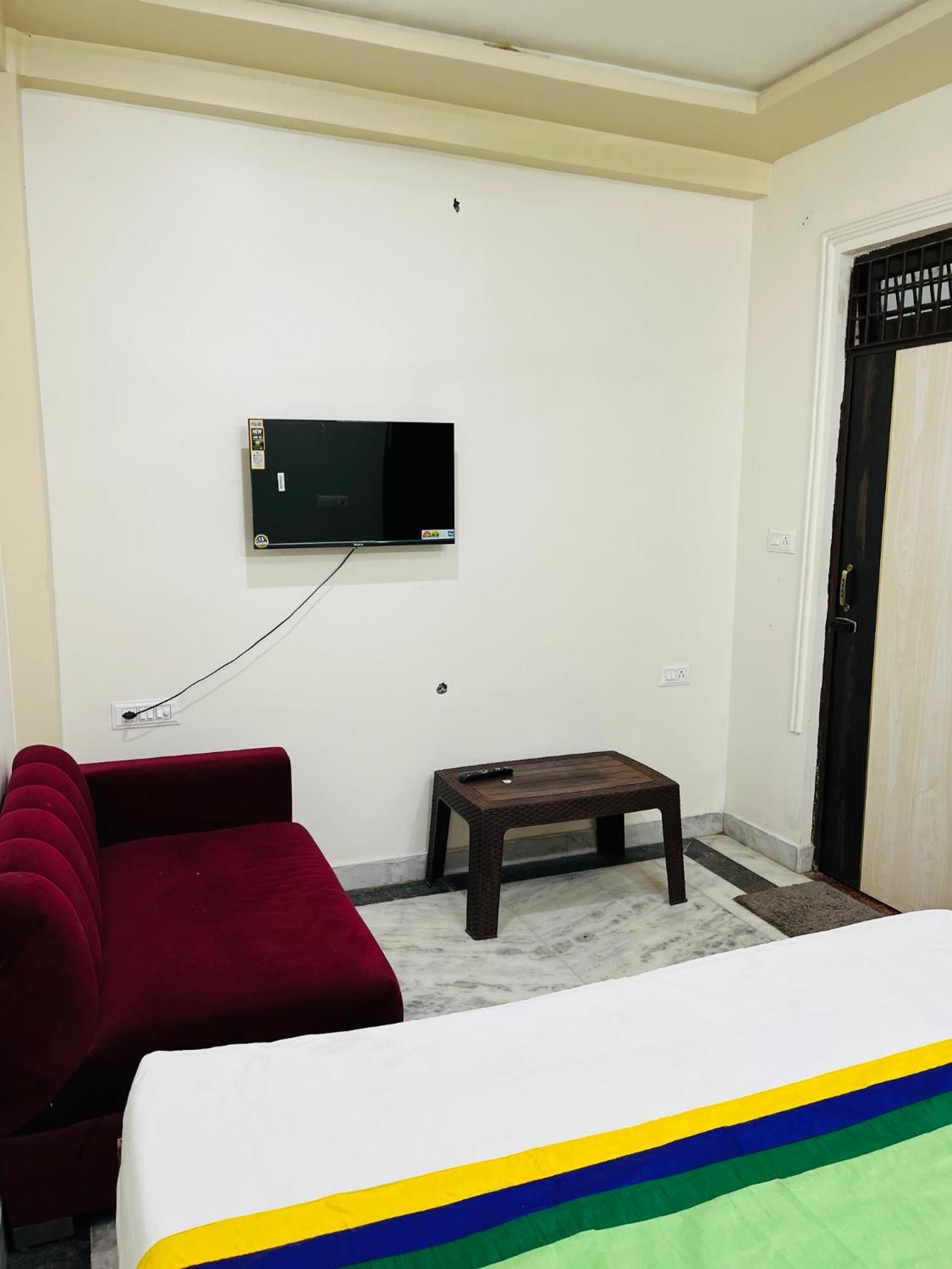 Hotel G B Palace Homestay Agra (Uttar Pradesh)